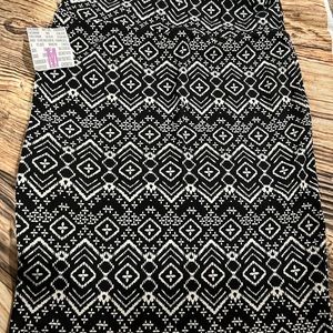 Black and White Geometric Pencil Skirt